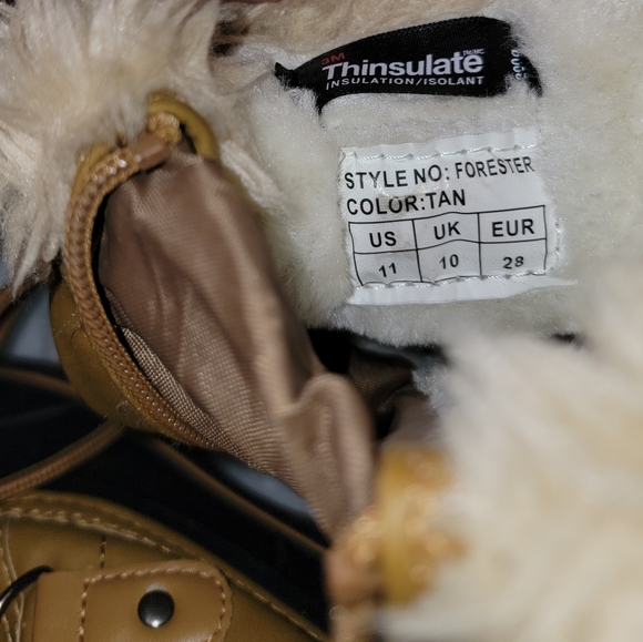 Dream Pairs, kids boots, size 11 - Picture 6 of 7